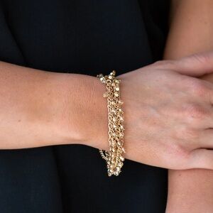 ❤️‍🔥5/$25❤️‍🔥 Cash Confidence Gold Bracelet